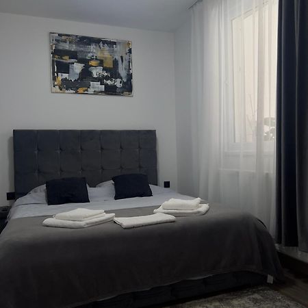 Silver House Rasnov Esterno foto
