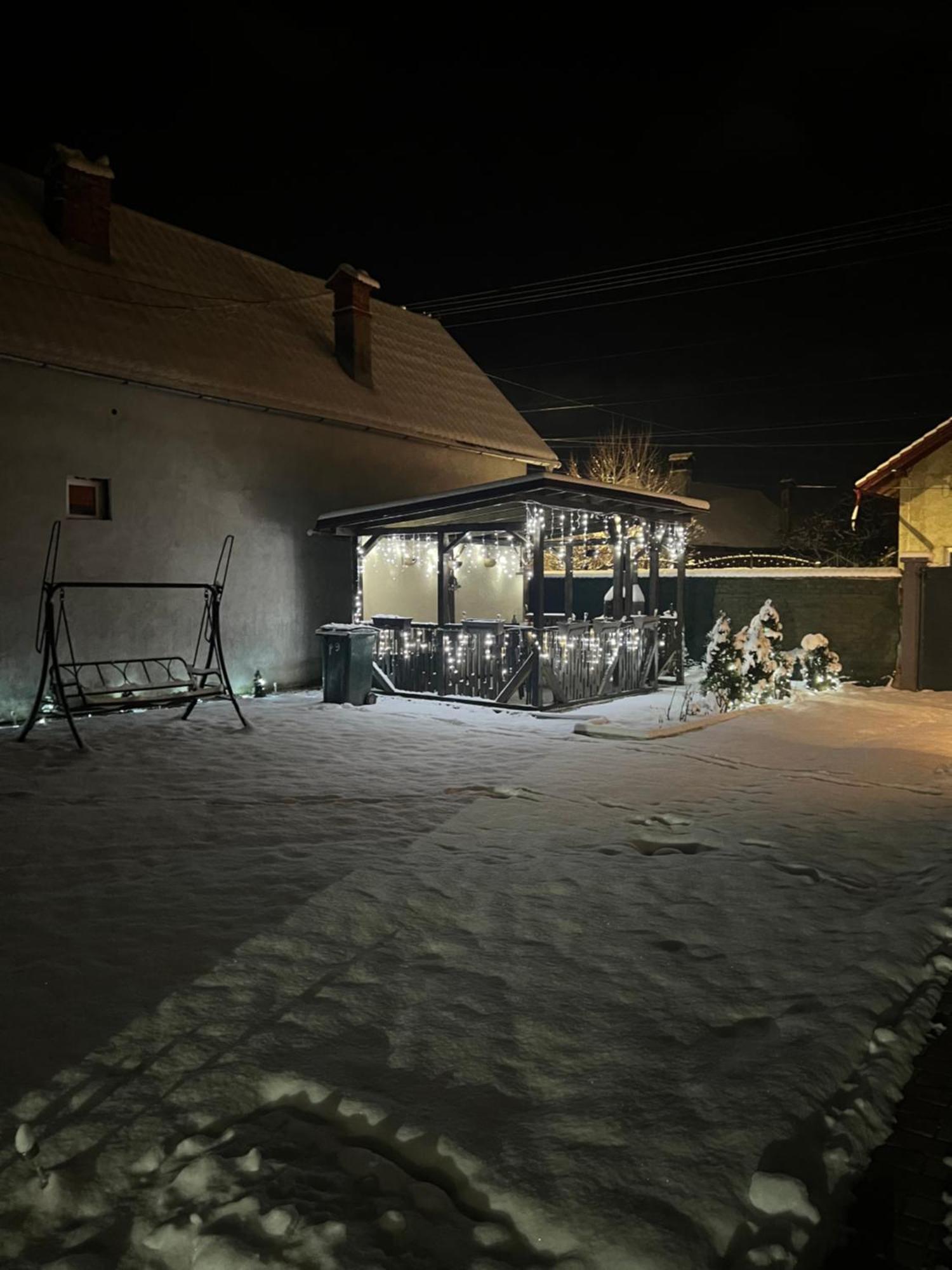 Silver House Rasnov Esterno foto